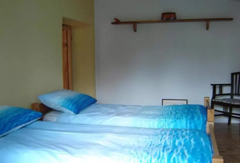 Aamiaismajoitus (B&B) Notre Cachette