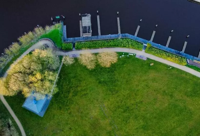 Boutique Hotel Lindenhof, Bed & Breakfast