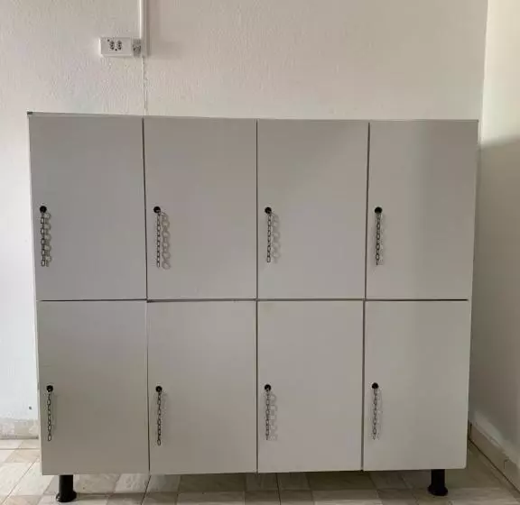 Fica, Vai Ter Bolo Hostel