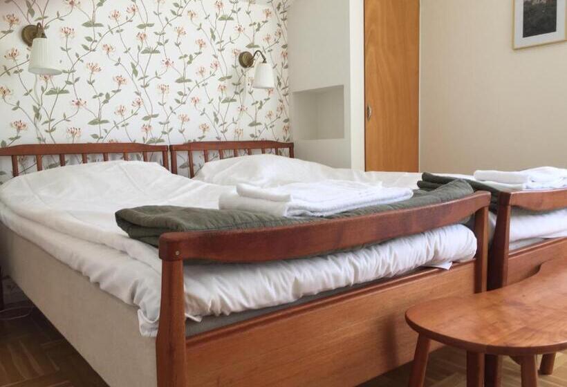 فندق Stavsjö Herrgårdsflygel