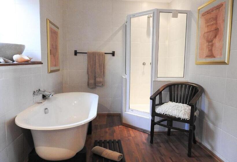 ペンション New Stone Manor