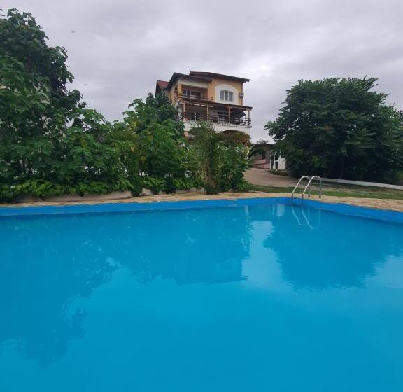 Pensão Poarta Apelor