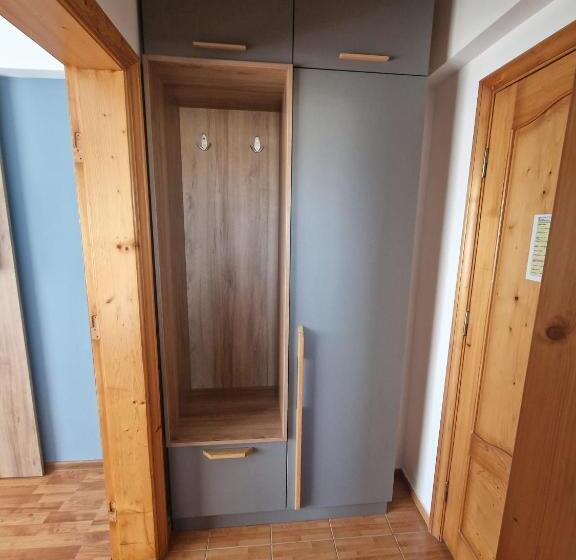 Pensão Poarta Apelor