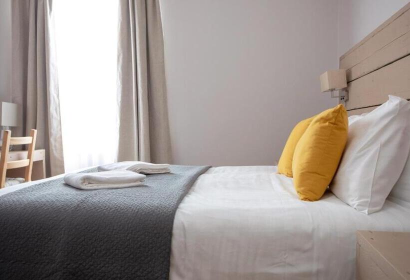 ペンション The Vanguard York   Private Residence