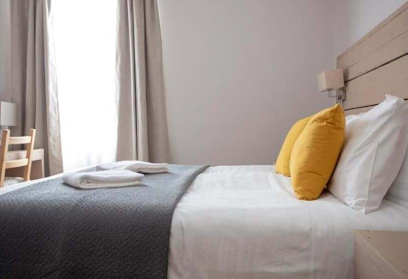 ペンション The Vanguard York   Private Residence