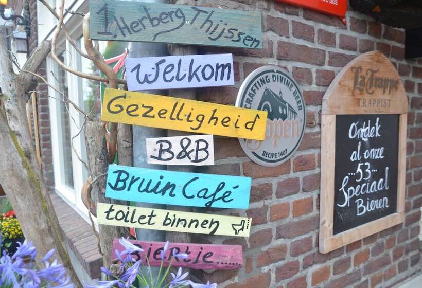 호스텔 Herberg Thijssen