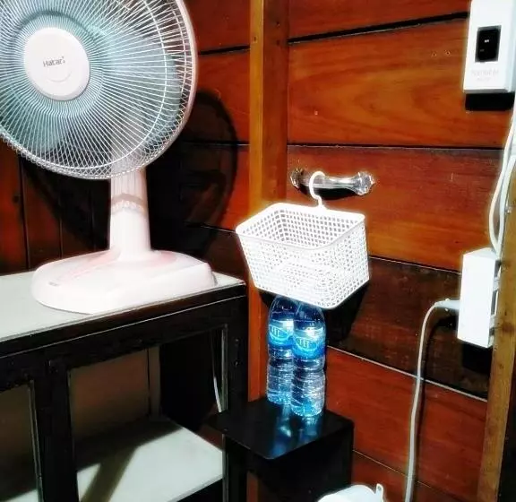 تختخواب و صبحانه Ray Nu Guest House