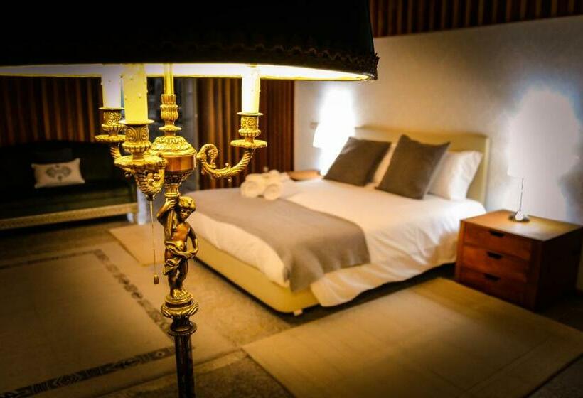 Domvs Gaia Ghouse B&b