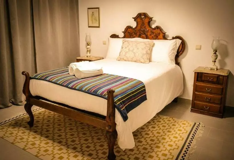 Domvs Gaia Ghouse B&b