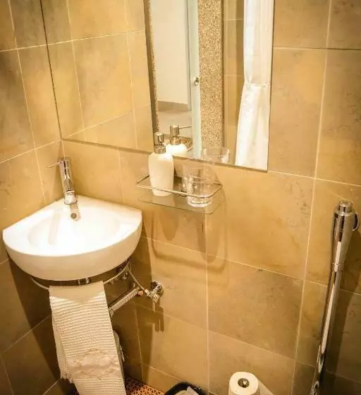 Domvs Gaia Ghouse B&b