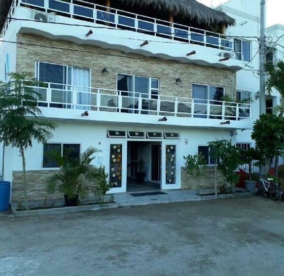 هتل & Suites Vayor