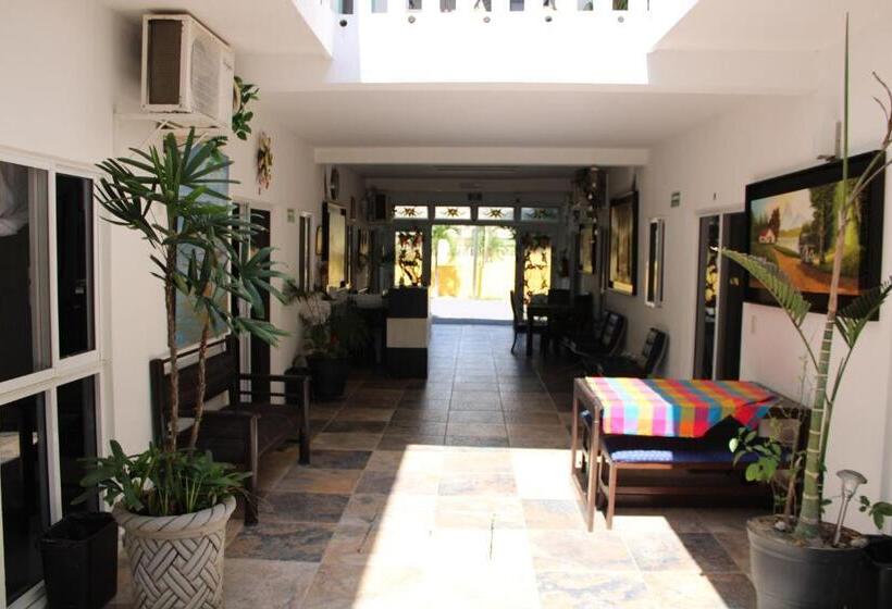 هتل & Suites Vayor