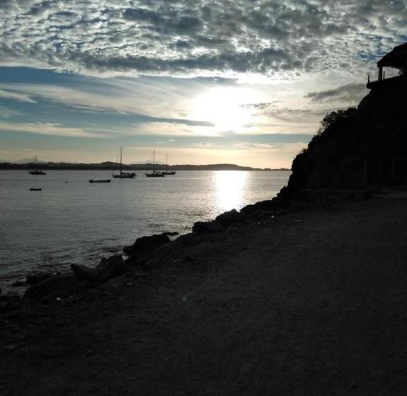 هتل & Suites Vayor