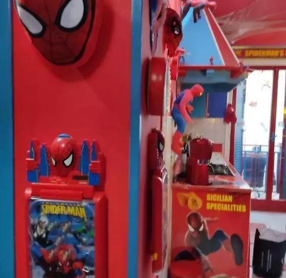پانسیون Affitto Breve Spider Man House