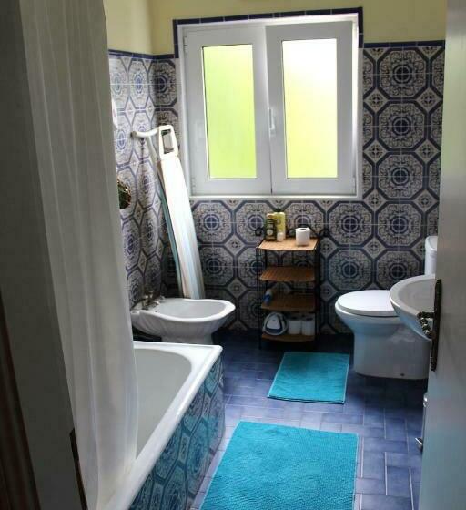 بنسيون Casa Gwendoline   Albergue / Hostel / Al   Caminho Da Costa