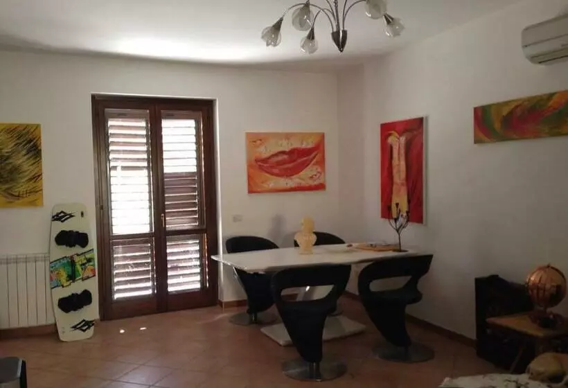 Torre Sances House