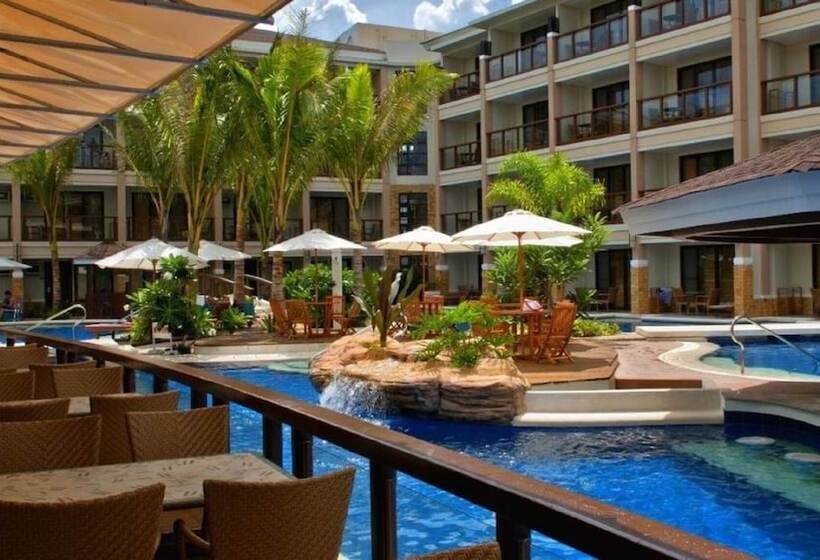 Henann Lagoon Resort