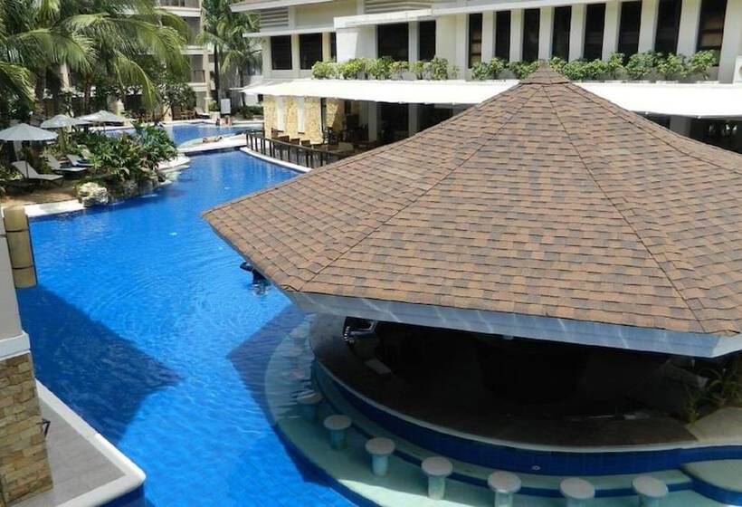 Henann Lagoon Resort