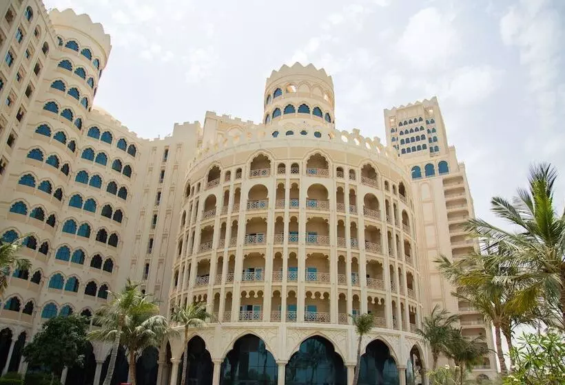 Отель Al Hamra Residence