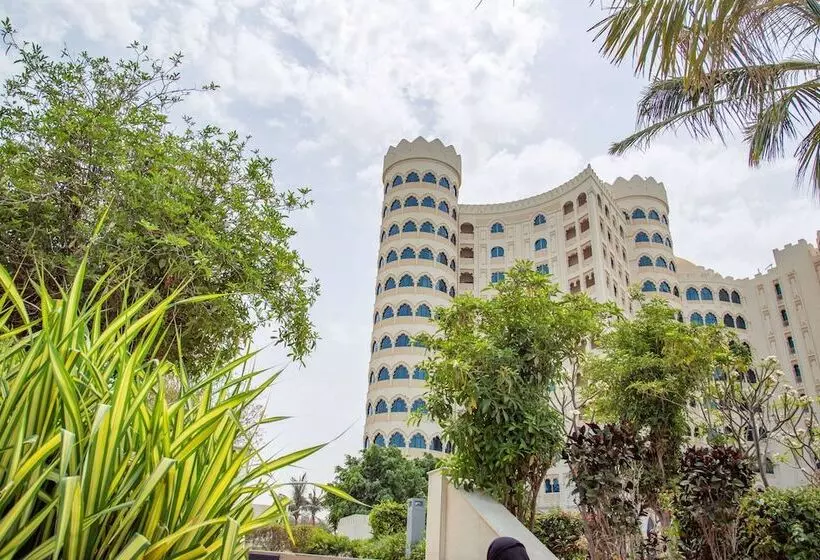 Отель Al Hamra Residence