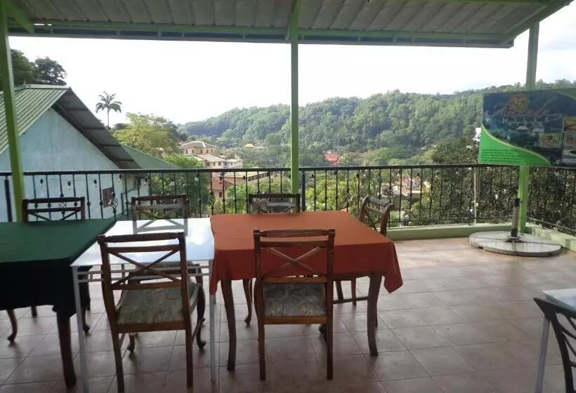 Hotel Amanda Hills