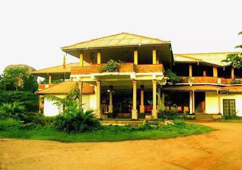 בית מלון כפרי Boulder Range Resort