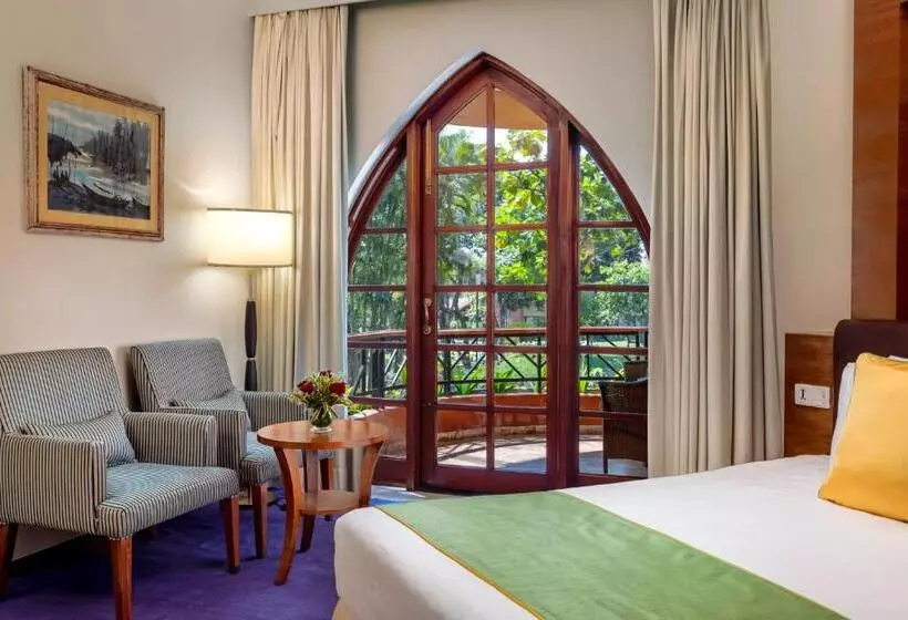 酒店 Caravela Beach Resort