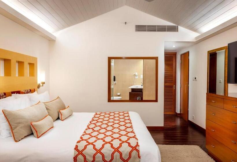 Hotel Caravela Beach Resort