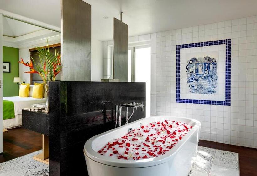 Hotel Caravela Beach Resort