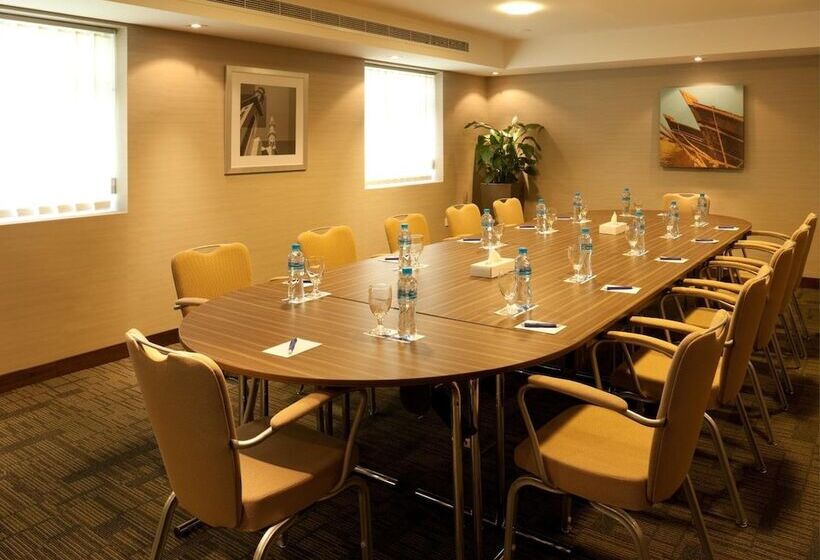 Отель Citymax Sharjah