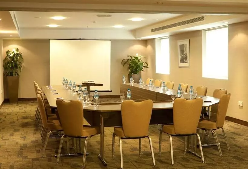 ホテル Citymax Sharjah