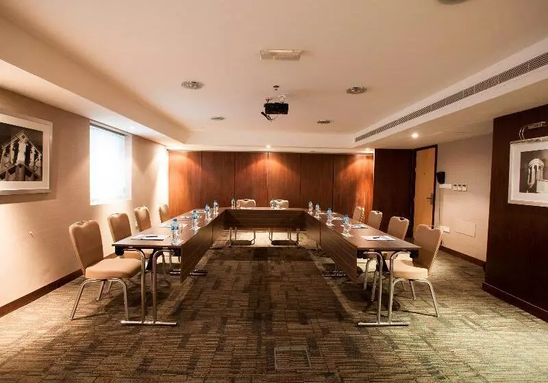 ホテル Citymax Sharjah