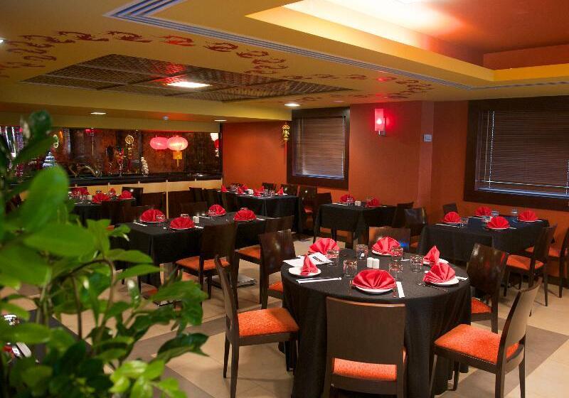 Отель Citymax Sharjah