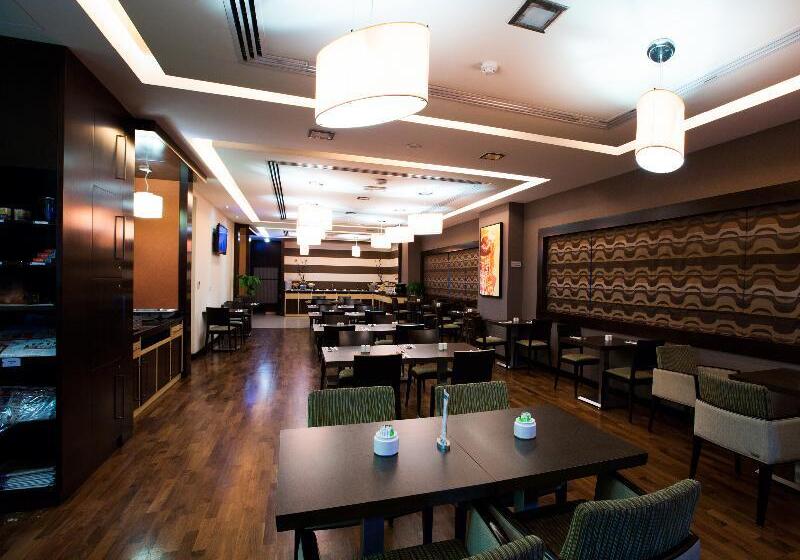 Отель Citymax Sharjah