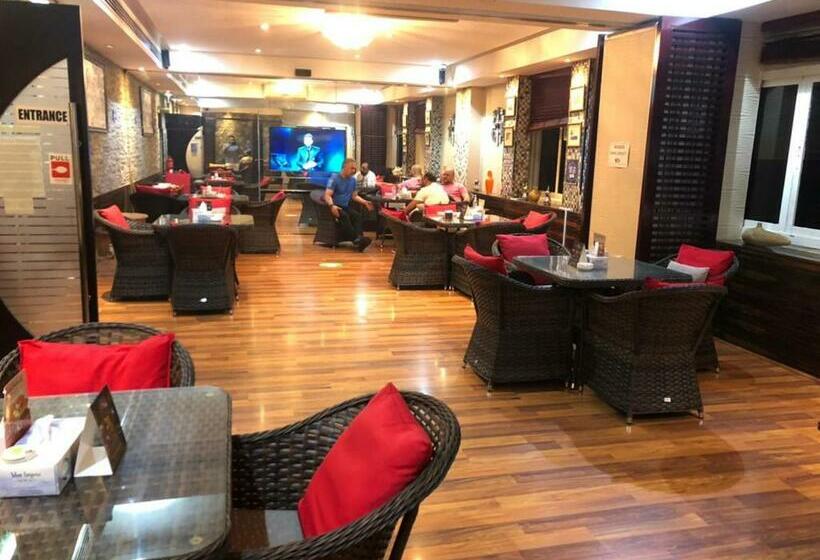 فندق The Eclipse Boutique Suites