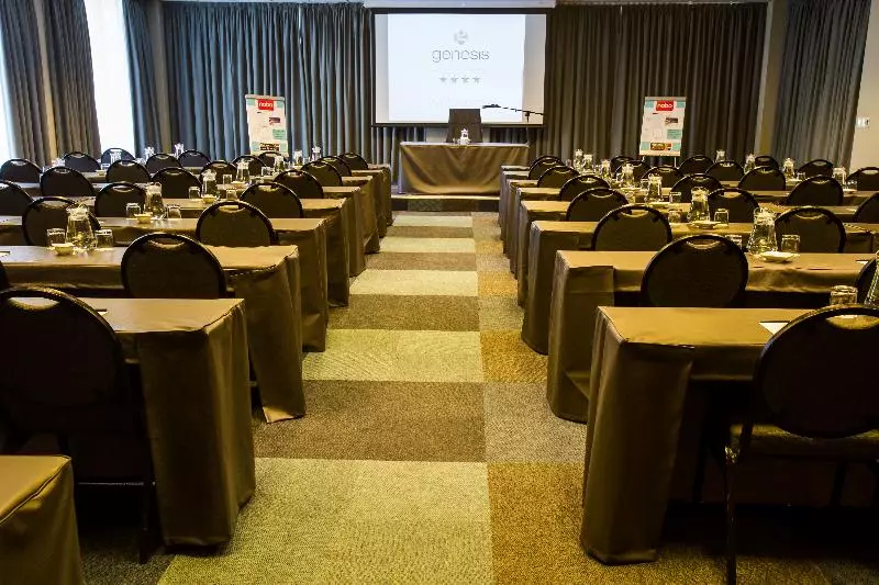 בית מלון כפרי Genesis Allsuite