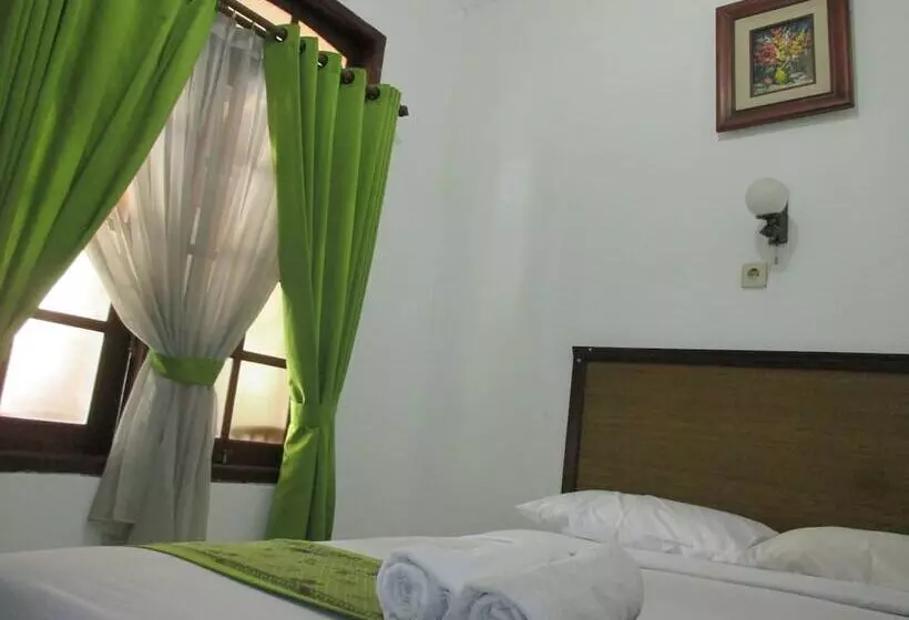 Отель Gloria Amanda