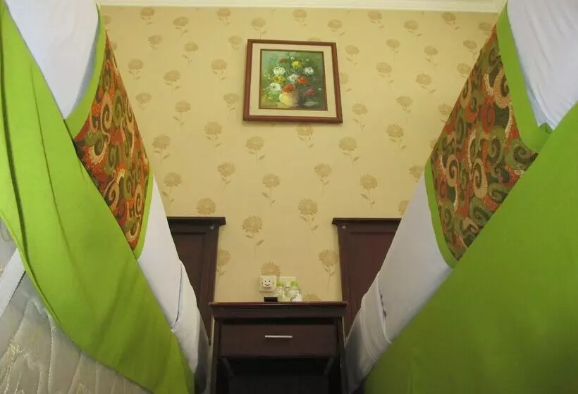 Отель Gloria Amanda