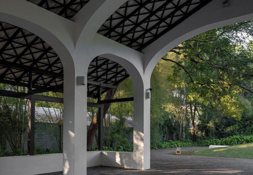 Hotel Heritance Ayurveda