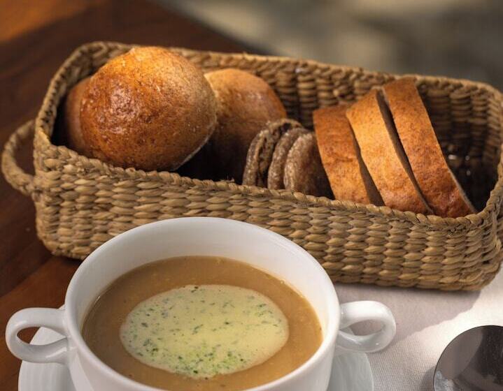 Hotel Heritance Ayurveda