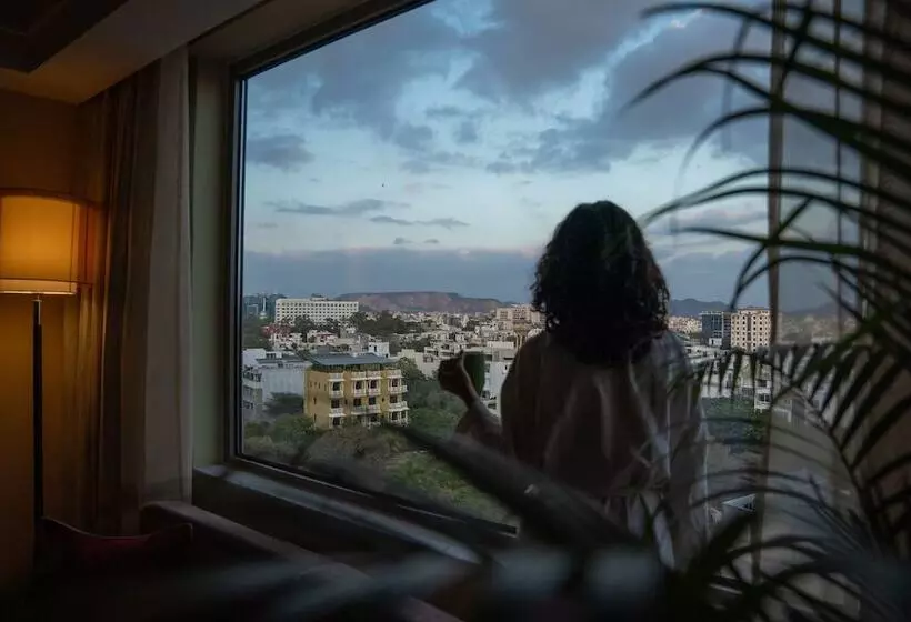 호텔 Jaipur Marriott