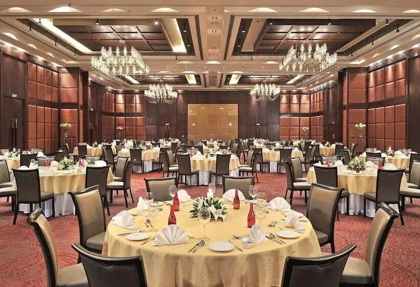 호텔 Jaipur Marriott