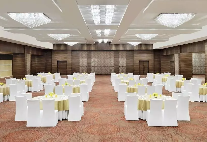 호텔 Jaipur Marriott