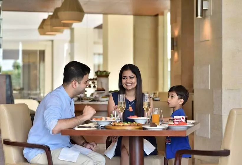 호텔 Jaipur Marriott