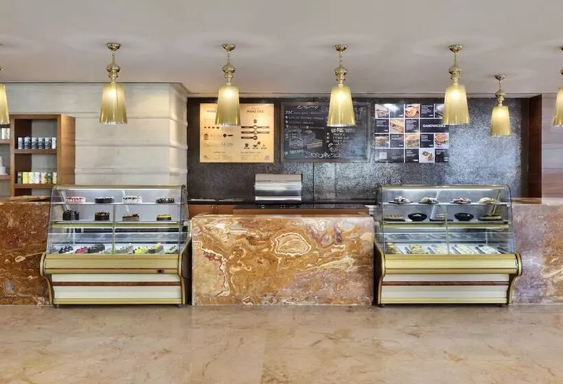 호텔 Jaipur Marriott