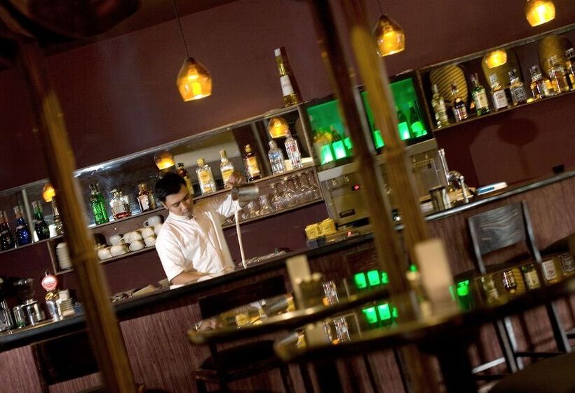 Kupu Kupu Jimbaran Beach Hotel & Spa By L’occitane