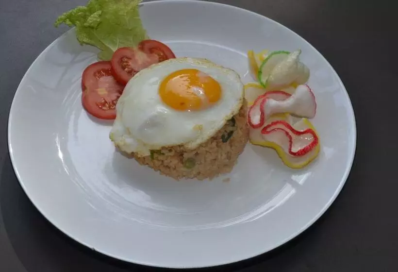 Отель Pondok Sari Kuta