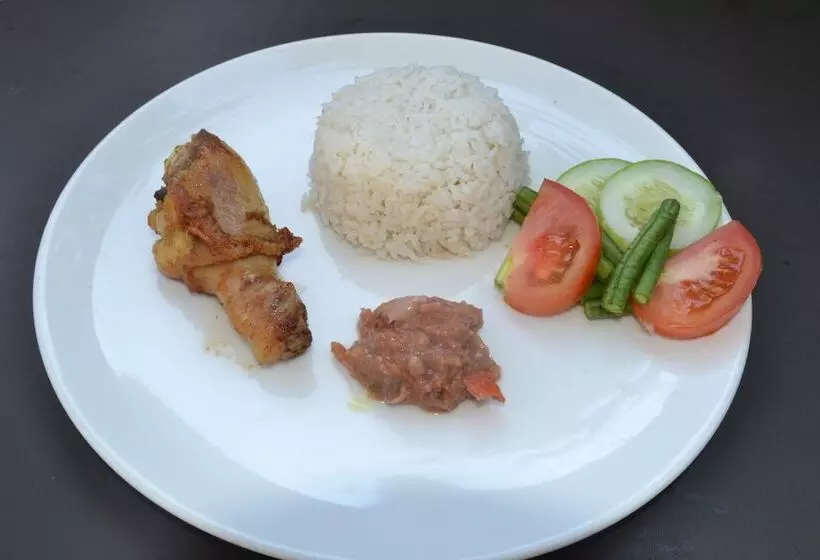 Отель Pondok Sari Kuta