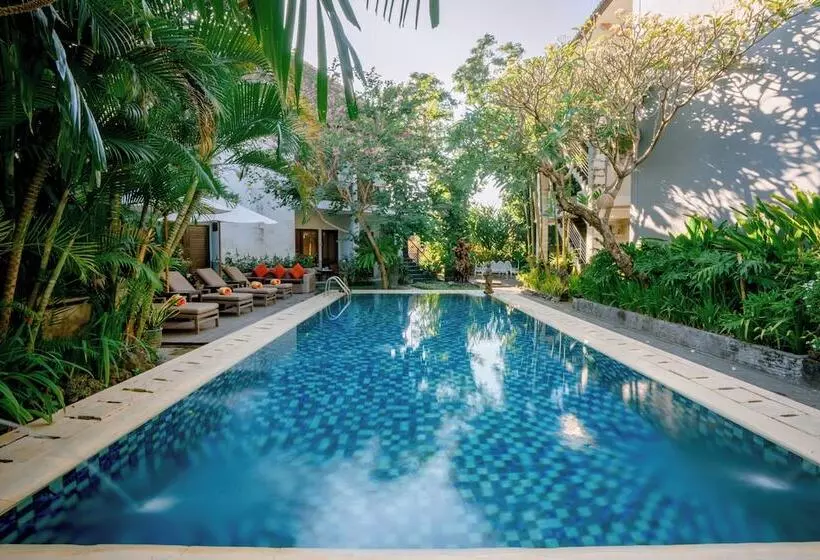 Отель Pondok Sari Kuta