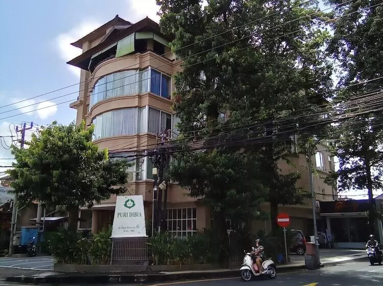 ホテル Puri Dibia